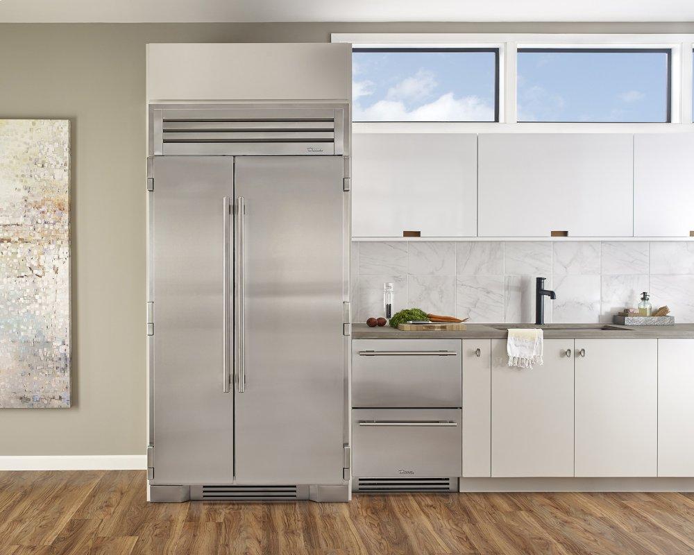 True Residential TR48SBSSSC 48 Inch Solid Stainless Door Side-By-Side