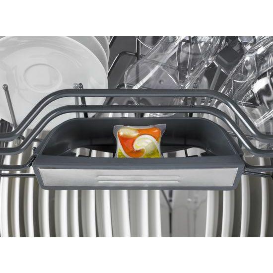 Jennair JDB9600CWP 24-Inch Flush Trifecta&#8482; Dishwasher With Built-In Water Softener