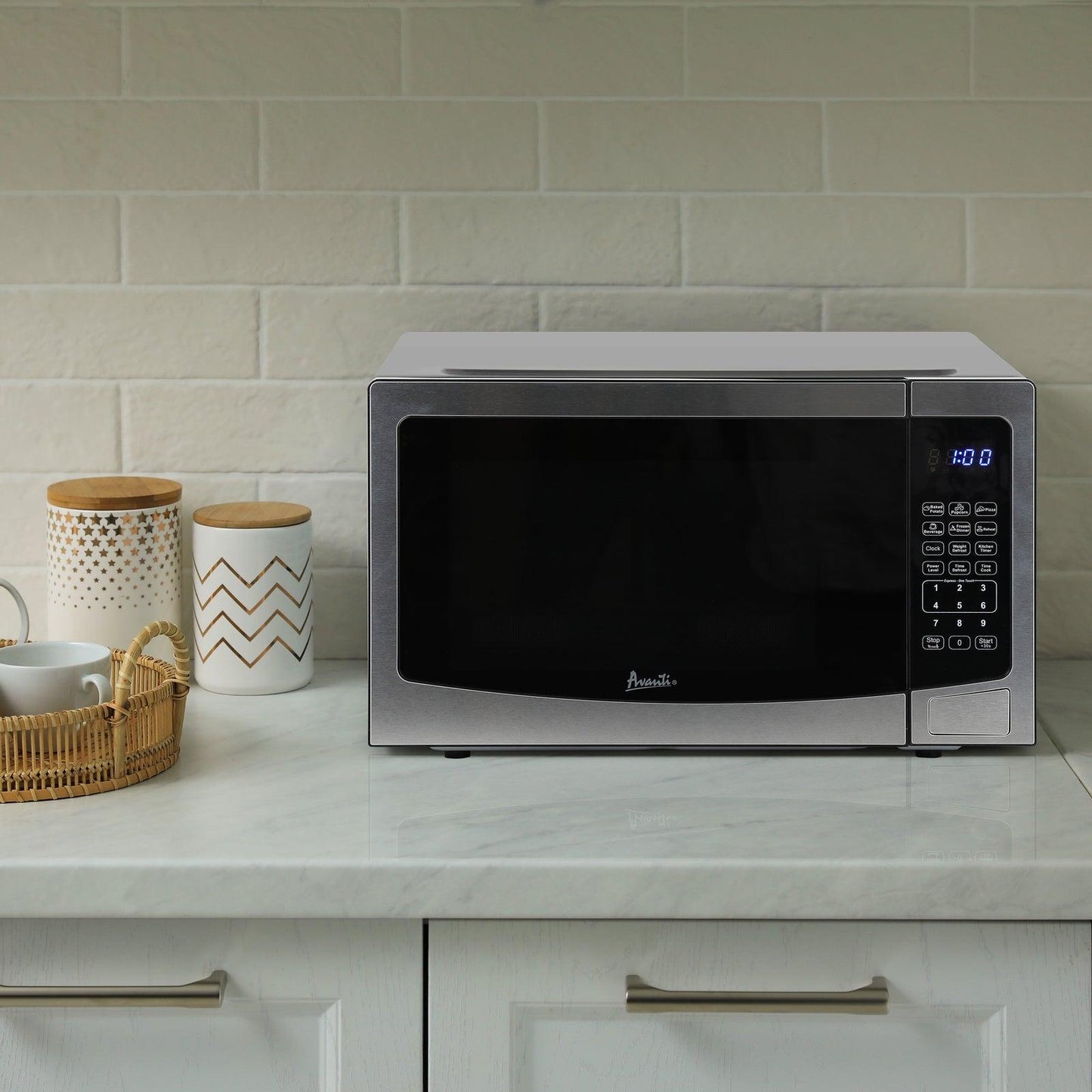 Avanti MT115V0W Avanti Microwave Oven, 1.1 Cu. Ft. Capacity - White / 1.1 Cu. Ft.