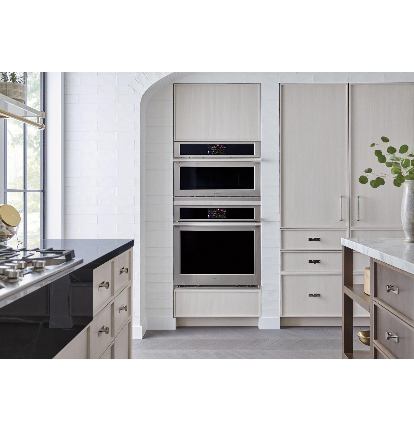 Monogram ZSB9232VSS Monogram 30" Statement Five-In-One Wall Oven With 240V Advantium® Technology