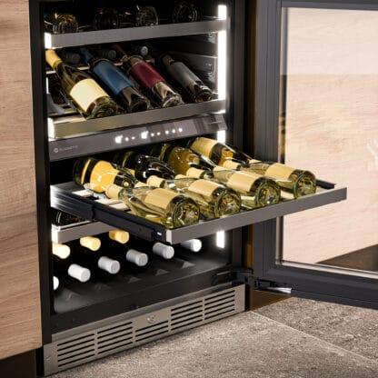 Silhouette SPRWC052D3SSP Silhouette Pro Gen 3 - 24" Built-In Wine Cellar Panel-Ready