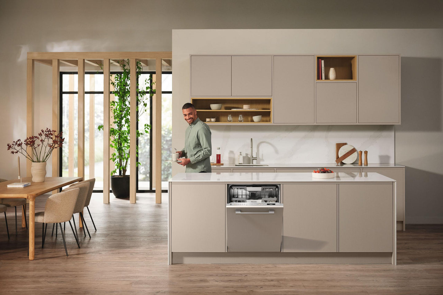 Miele G7186SCVI AUTODOS STAINLESS STEEL G 7186 Scvi Autodos - Fully-Integrated, Full-Size Dishwasher With Automatic Dispensing Thanks To Autodos With Integrated Powerdisk.