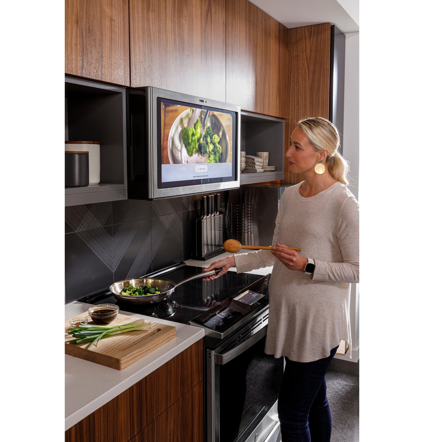 Ge Appliances PHS93EYPFS Ge Profile&#8482; Energy Star 30" Smart Slide-In Fingerprint Resistant Front-Control Induction And Convection Range With No Preheat Air Fry