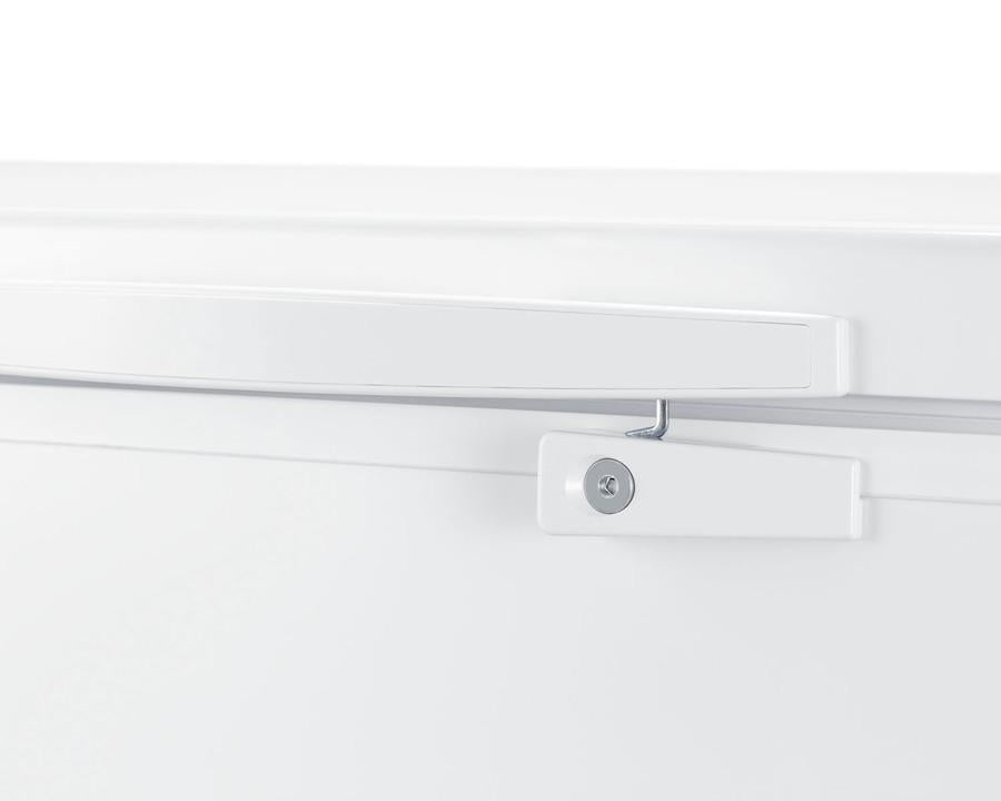 Summit VT73 6.7 Cu.Ft. Chest Freezer, -30 C