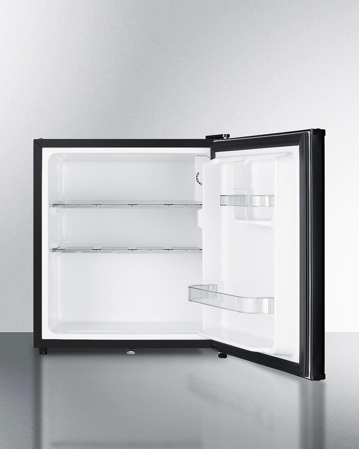 Summit MB41B 18" Wide Compact Minibar