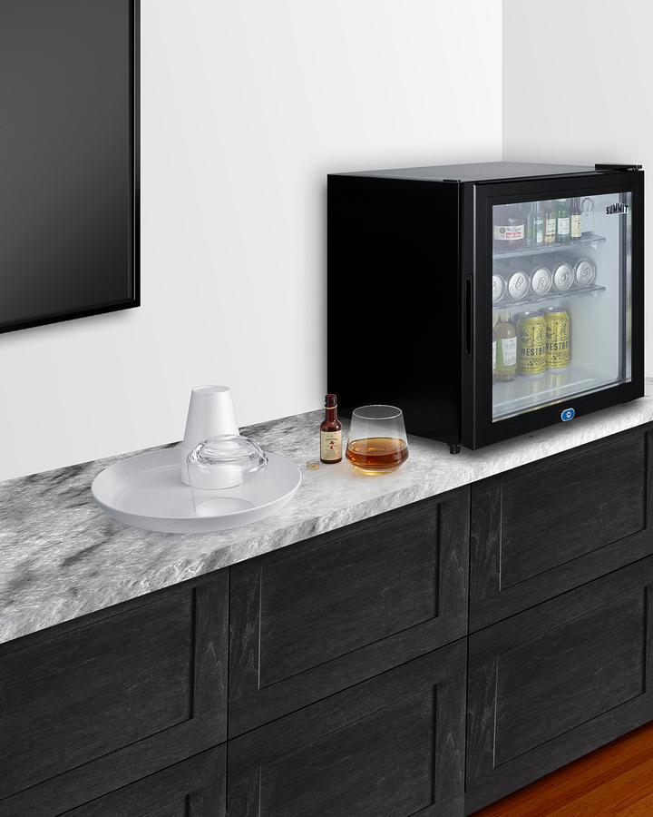 Summit MB43GL 18" Wide Compact Minibar