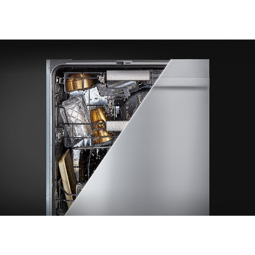 Jennair JDAF5924RM 24" Noir&#8482; Fully Integrated Dishwasher With 3Rd Level Rack With Wash