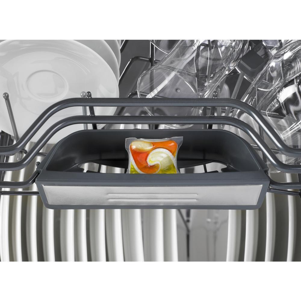 Jennair JDB9600CWS 24-Inch Flush Trifecta&#8482; Dishwasher With Built-In Water Softener