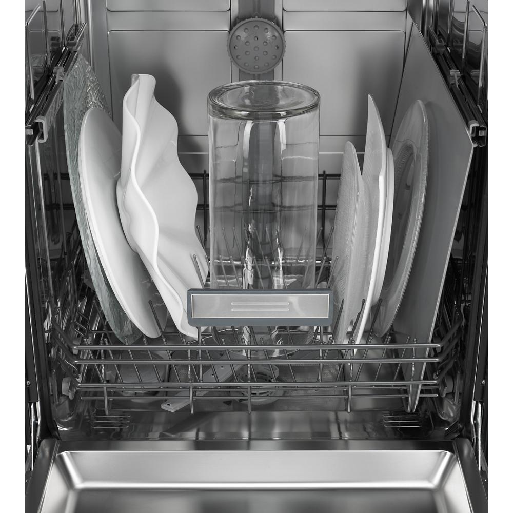 Jennair JDB9600CWS 24-Inch Flush Trifecta&#8482; Dishwasher With Built-In Water Softener