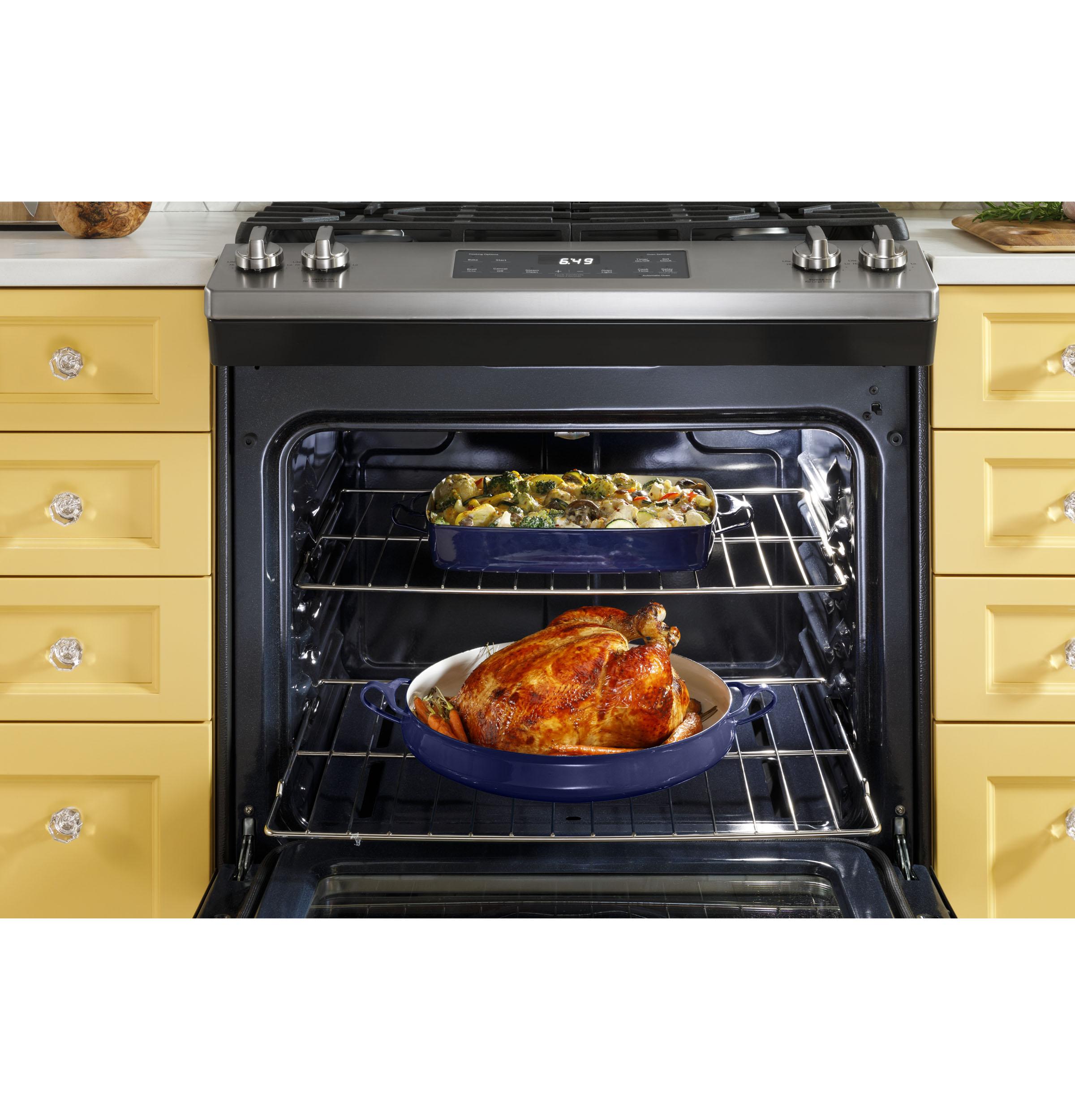 Bakeware 16.5 x 13.5 Nonstick Roaster with Reversible Rack