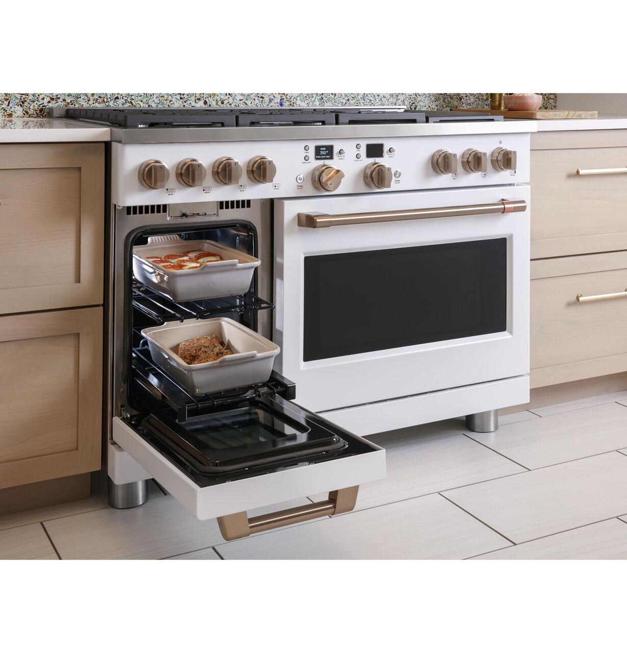 Cafe C2Y486P4TW2 Café&#8482; 48" Smart Dual-Fuel Commercial-Style Range With 6 Burners And Griddle (Natural Gas)