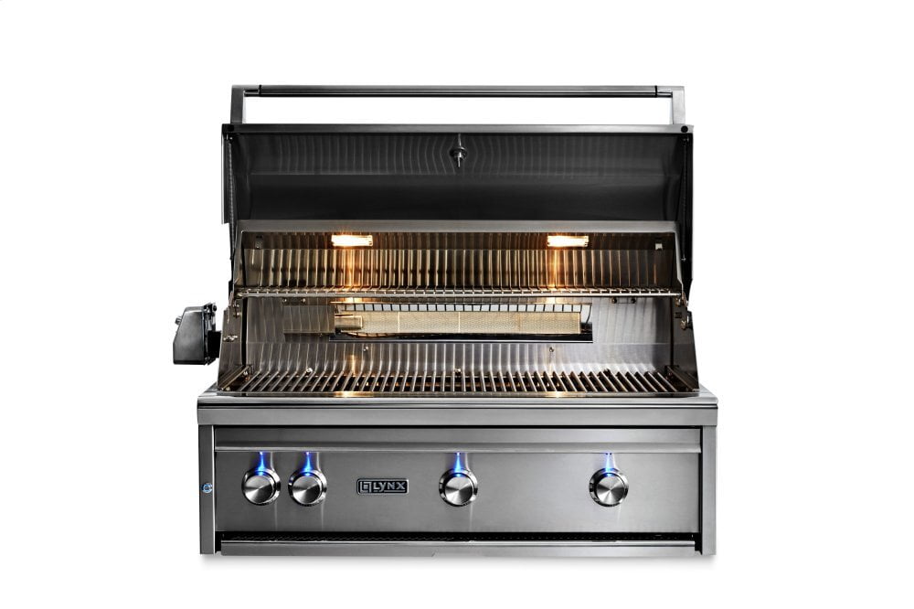 Lynx L36TRLP 36" Lynx Professional Built In Grill With 1 Trident And 2 Ceramic Burners And Rotisserie, Lp