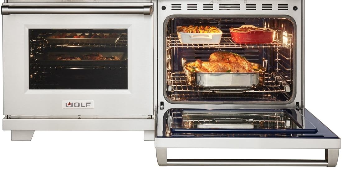 Wolf DF60650CGSP 60" Dual Fuel Range - 6 Burners, Infrared Charbroiler And Infrared Griddle