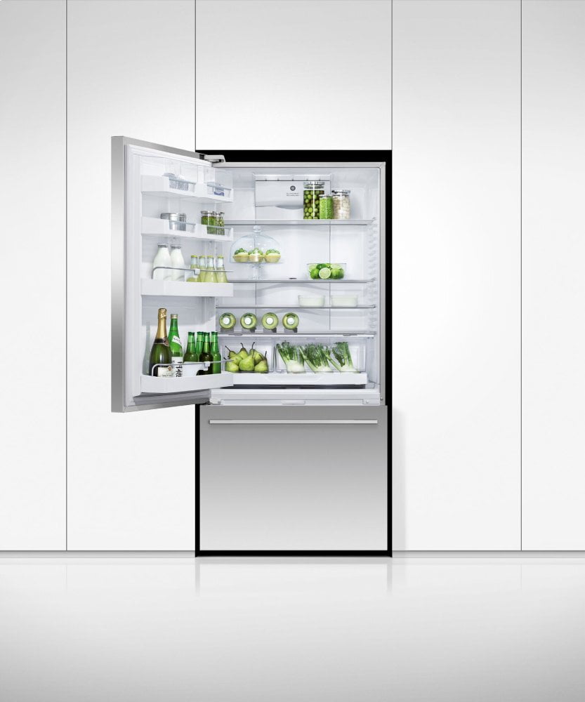 Fisher & Paykel RF170WDLUX5N Freestanding Refrigerator Freezer, 32", 17.5 Cu Ft, Ice & Water