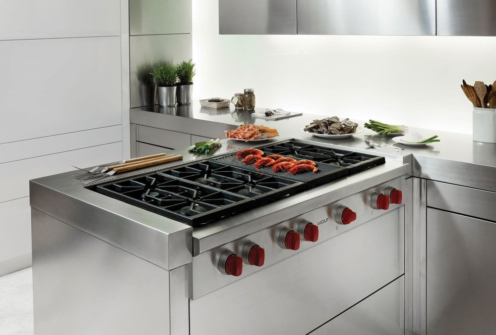 Wolf SRT486CLP 48" Sealed Burner Rangetop - 6 Burners And Infrared Charbroiler