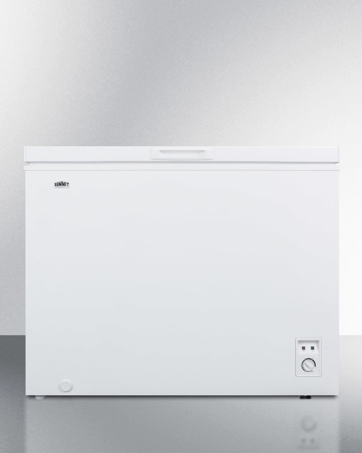 Summit WCH07W 7 Cu.Ft. Residential Chest Freezer In White