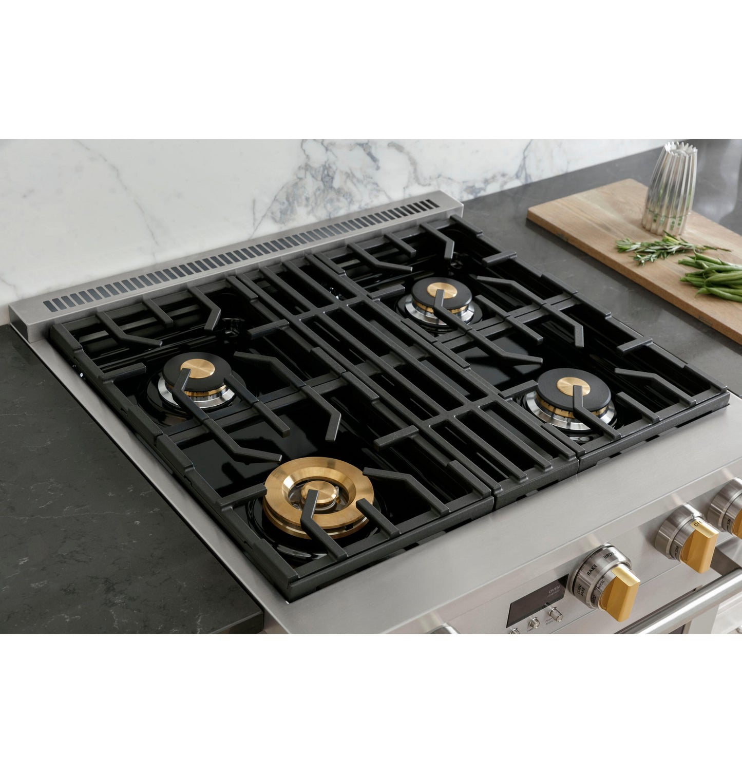 Monogram ZGP304NTSS Monogram 30" All Gas Professional Range With 4 Burners (Natural Gas)