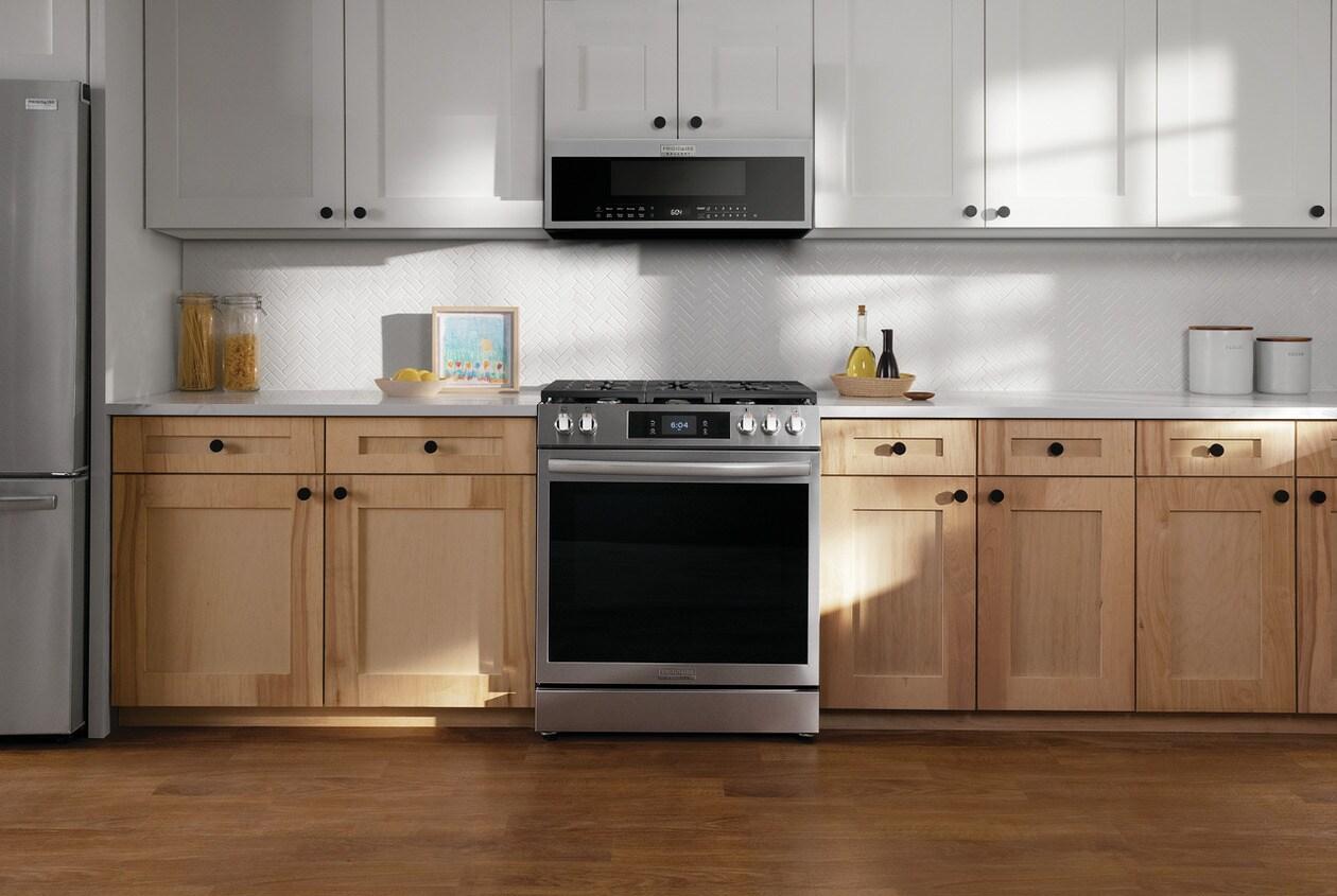 Frigidaire GMOS1266AF Frigidaire Gallery 1.2 Cu. Ft. Low-Profile Over-The-Range Microwave