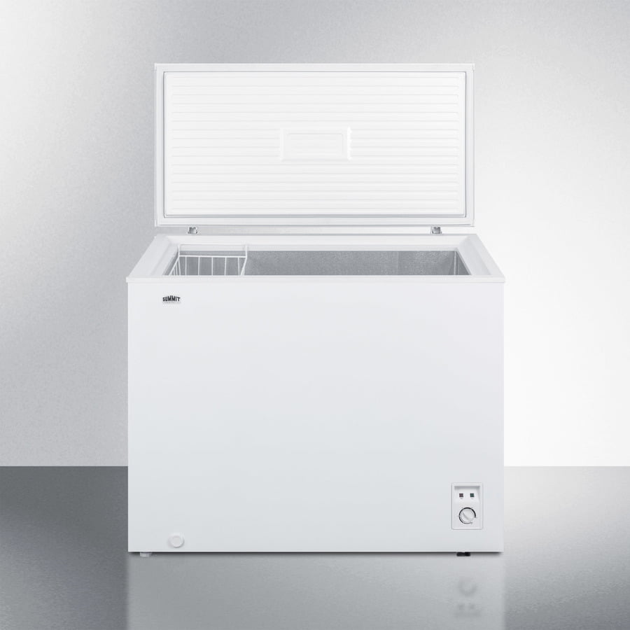 Summit WCH07W 7 Cu.Ft. Residential Chest Freezer In White