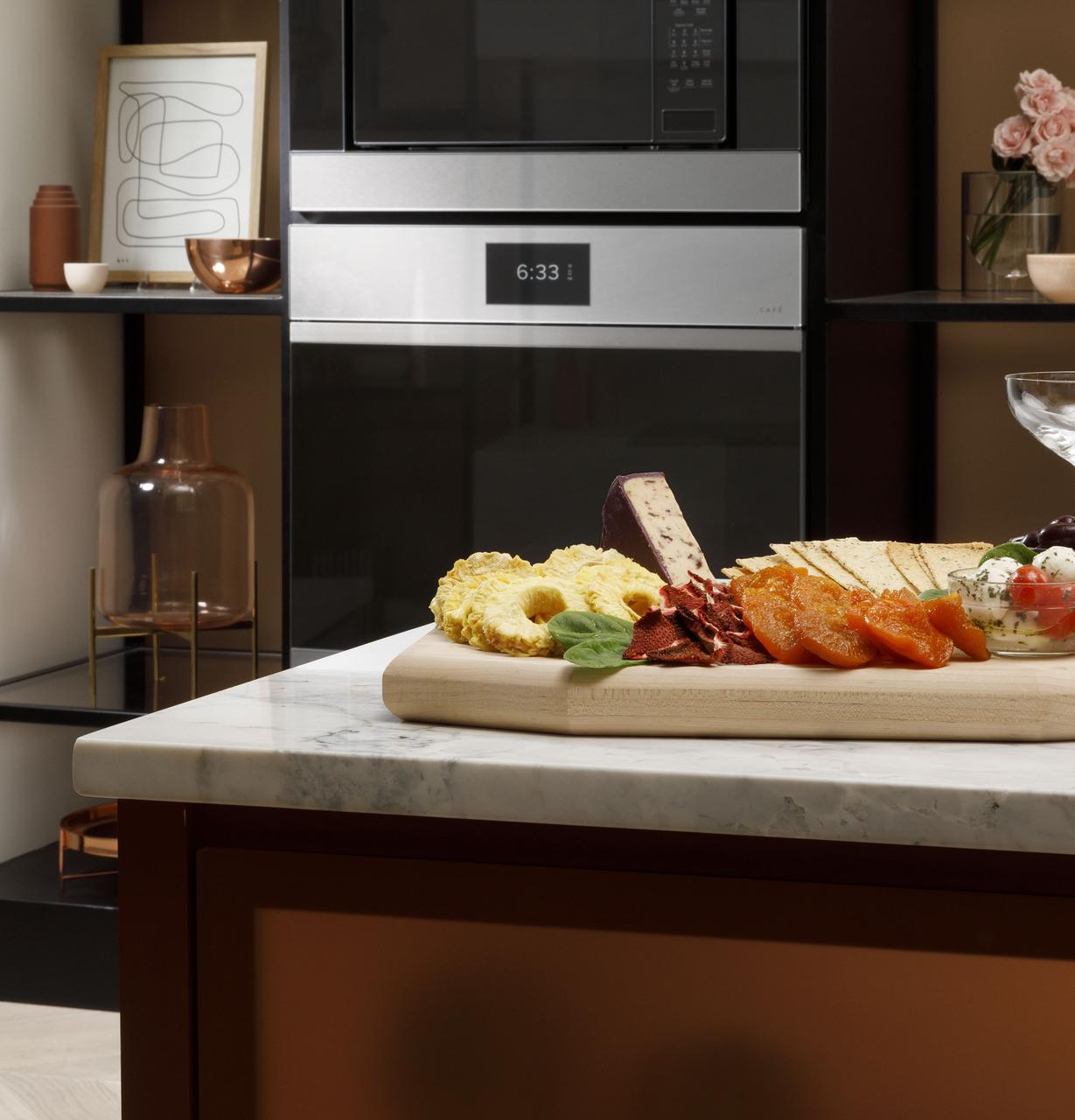 Cafe CTS90DM2NS5 Café&#8482; Minimal Series 30" Smart Built-In Convection Single Wall Oven In Platinum Glass