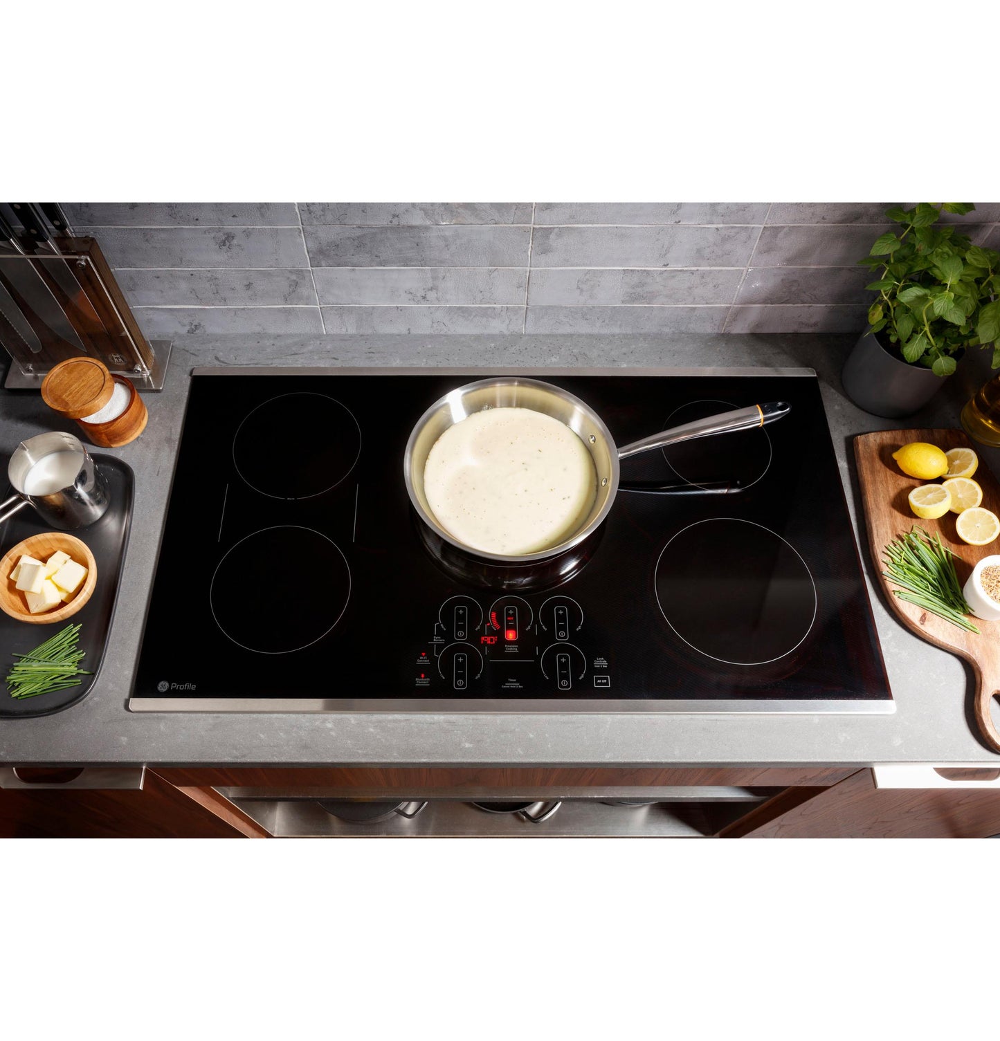 Ge Appliances PHP9030DTBB Ge Profile&#8482; 30" Built-In Touch Control Induction Cooktop