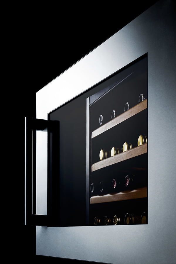 Summit VC28S 28 Bottle Integrated Wine Cellar