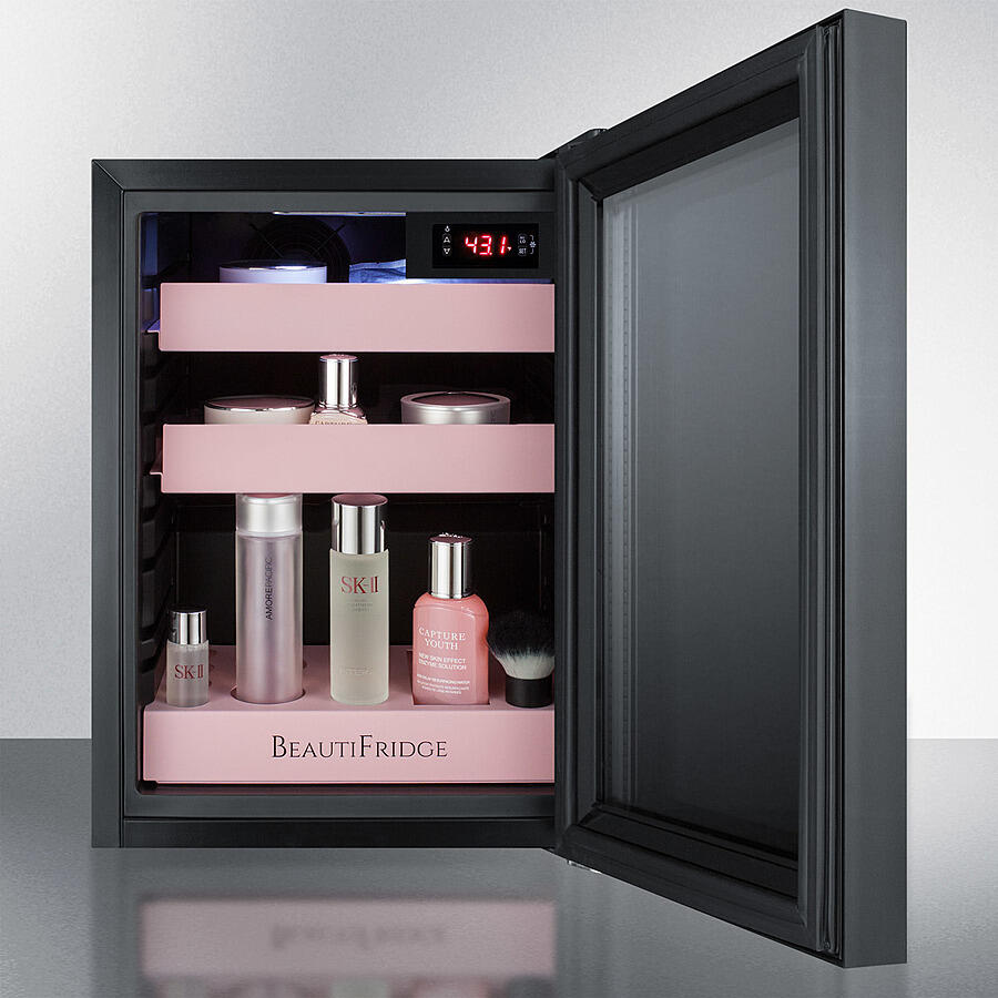 Summit LX114LPT1 Beautifridge Cosmetics Cooler