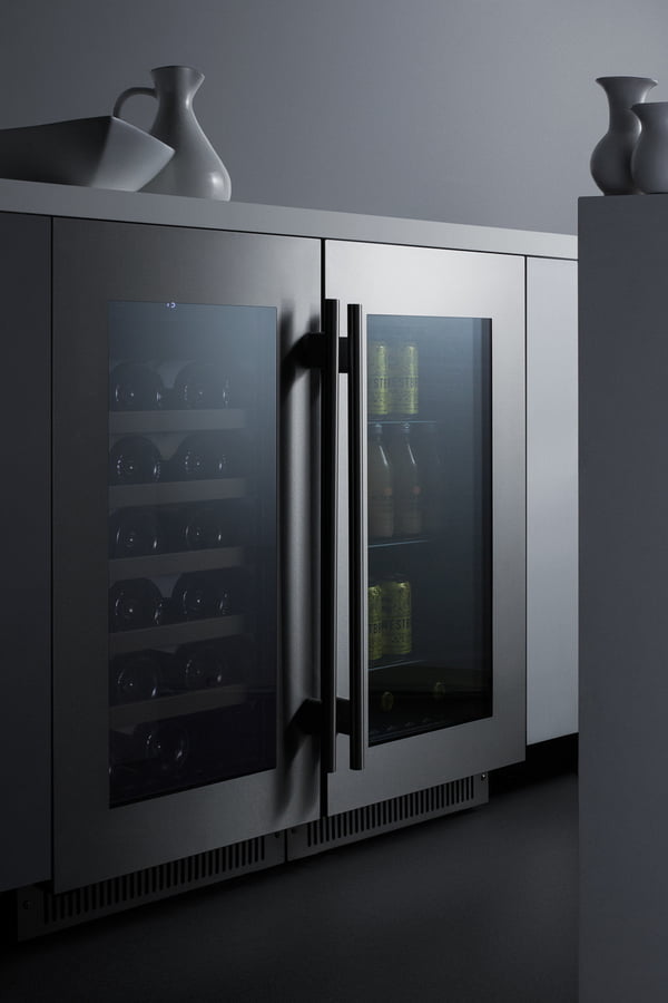 Summit CL181WBV 18" Wide Built-In Beverage Center