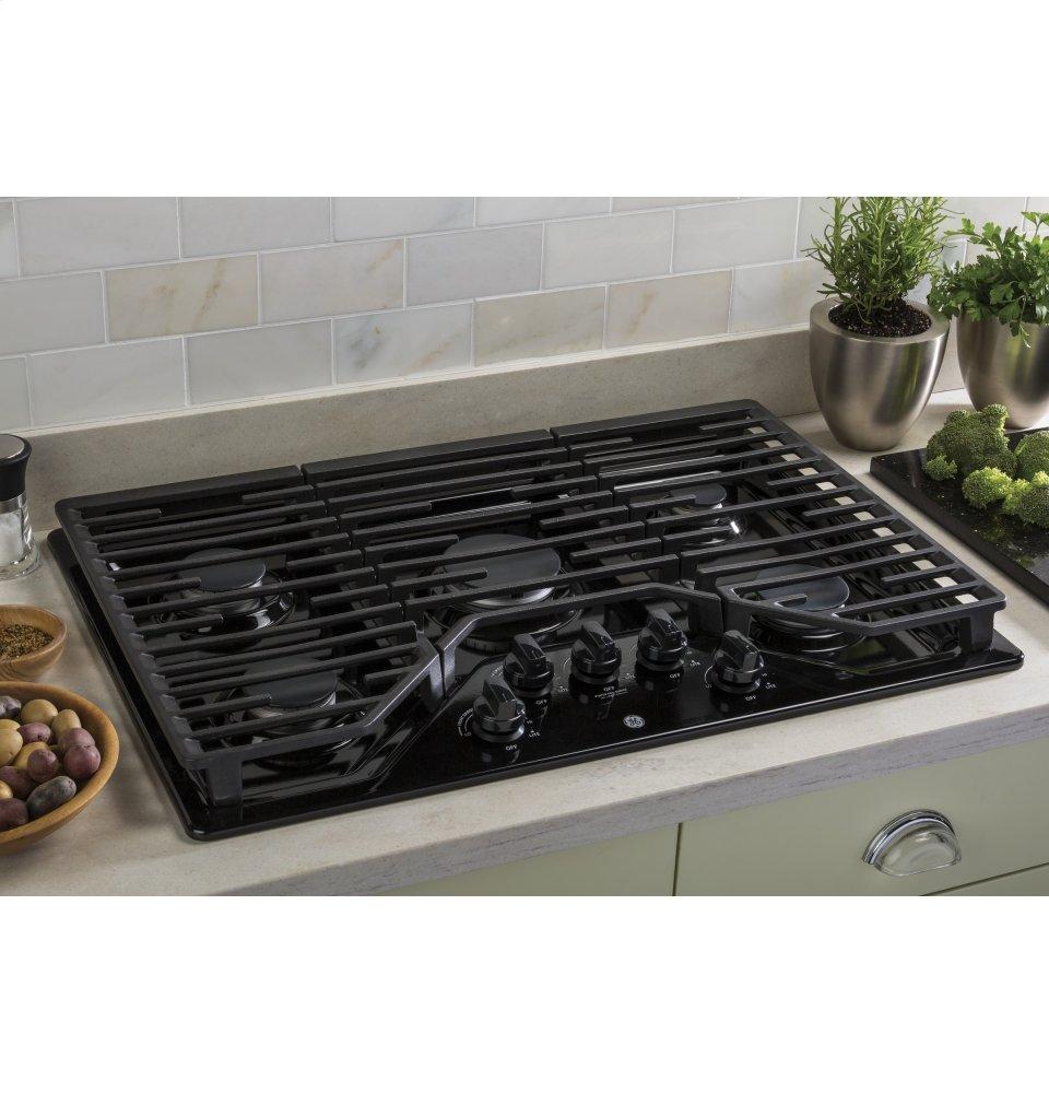 Ge Appliances JGP5030DLBB Ge® 30" Built-In Gas Cooktop With 5 Burners And Dishwasher Safe Grates