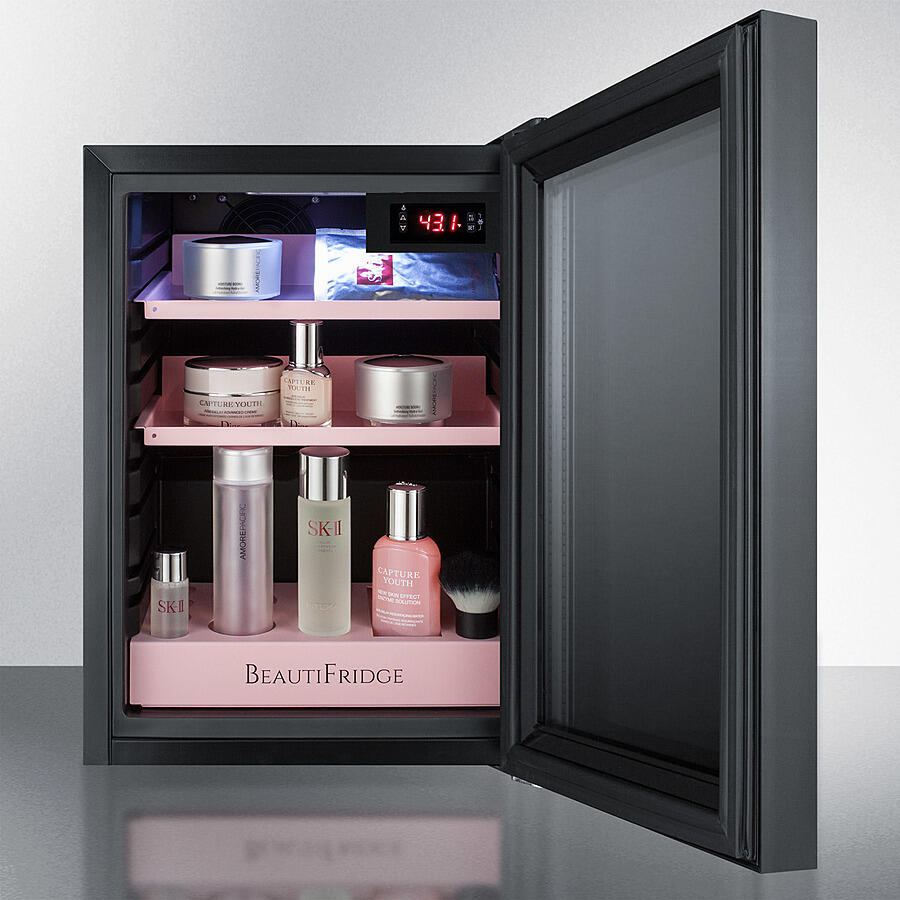 Summit LX114LPT1 Beautifridge Cosmetics Cooler