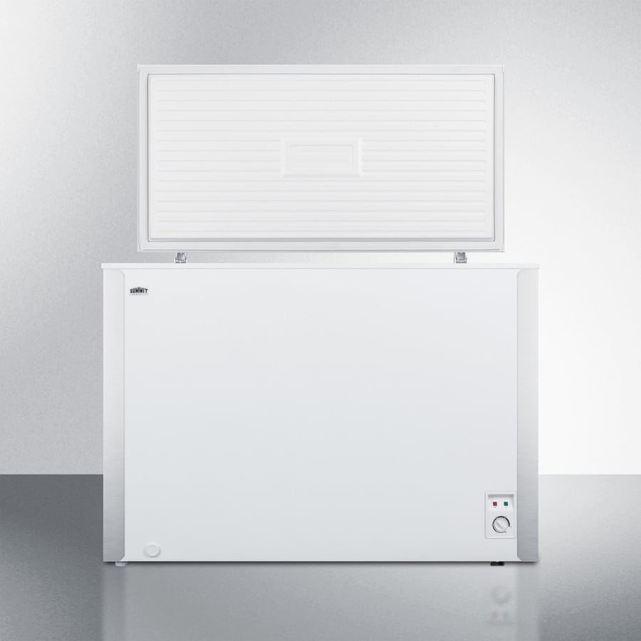 Summit SCFM92 Commercially Listed 9 Cu.Ft. Manual Defrost Chest Freezer In White With Stainless Steel Corner Protectors