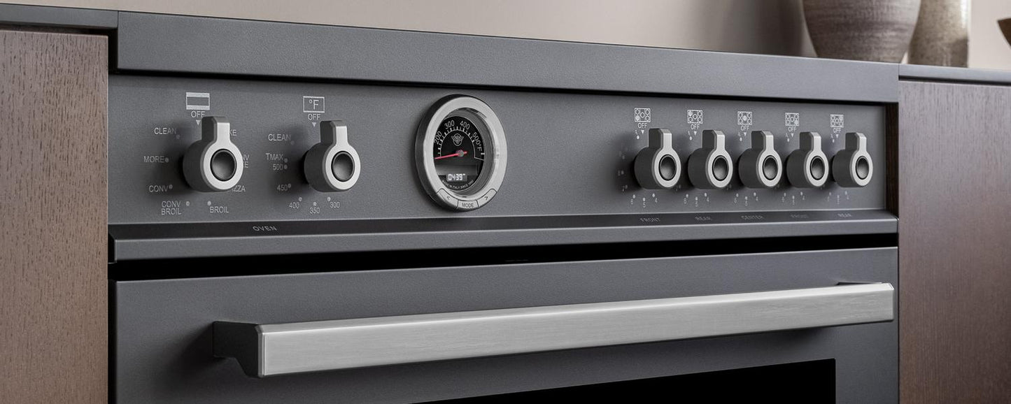 Bertazzoni PRO365ICFEPNET 36 Inch Induction Range, 5 Heating Zones And Cast Iron Griddle, Electric Self-Clean Oven Nero